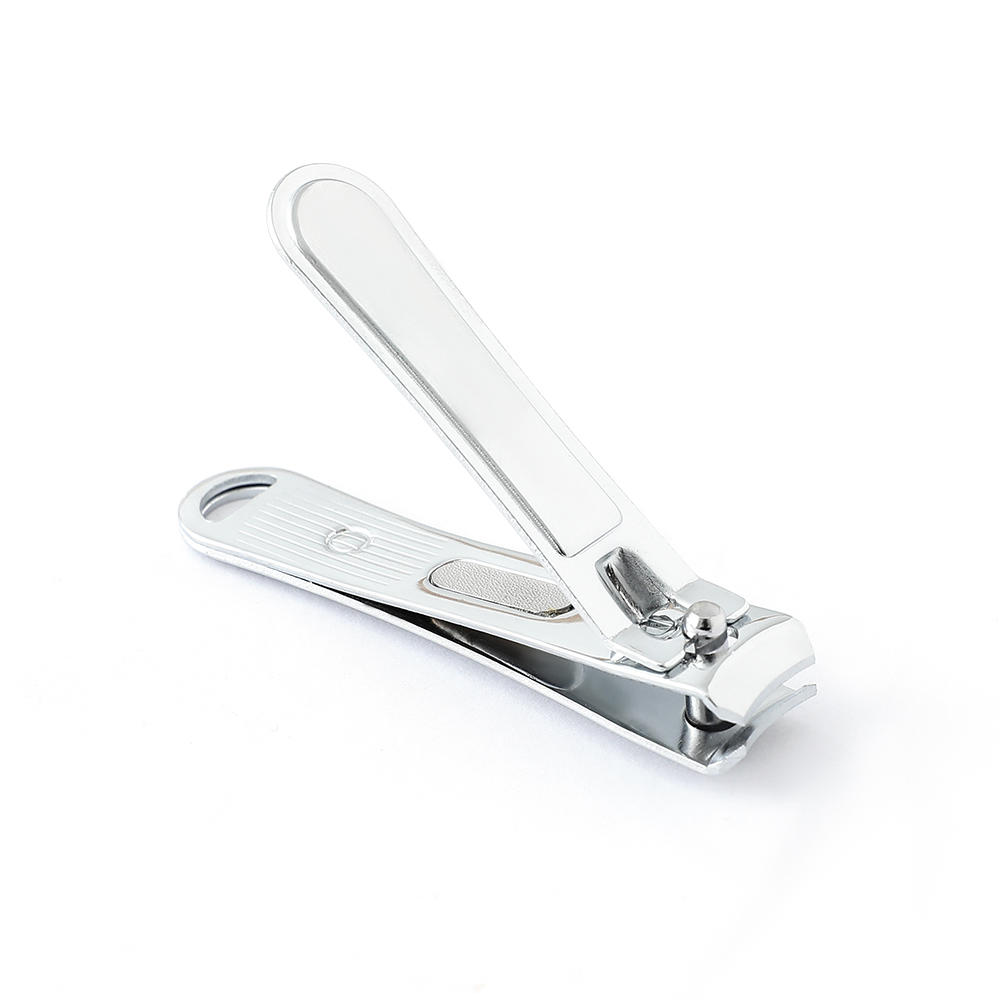 Durable using chrome finish carbon steel nail clipper